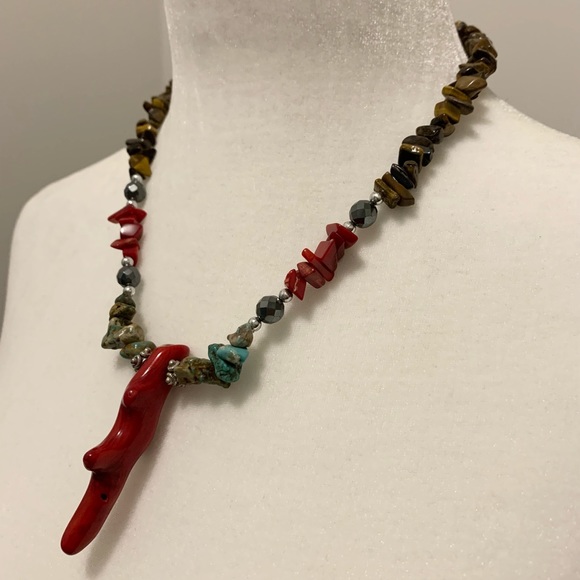 Necklace - Picture 4 of 4